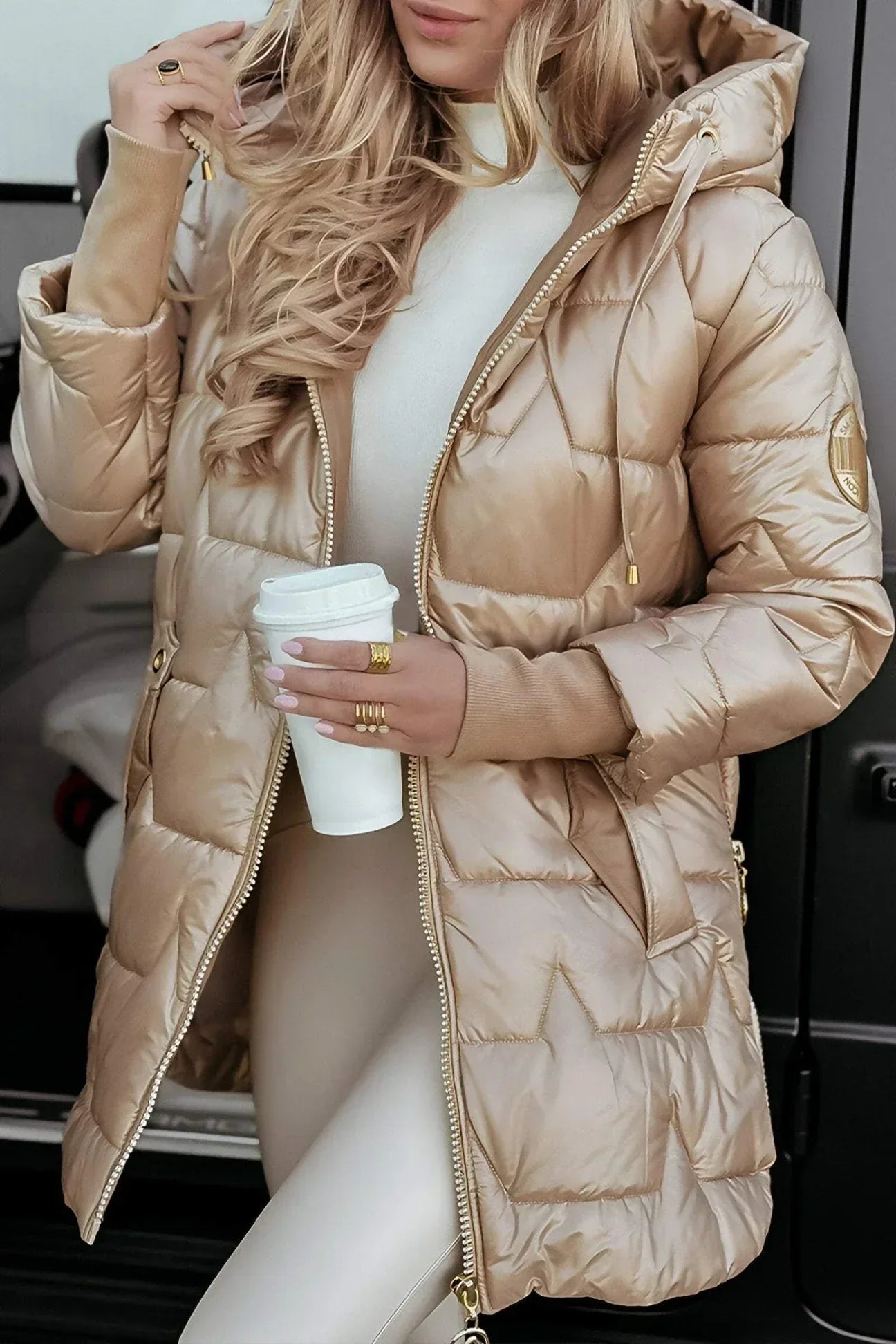 Savrani™ | Elegante abrigo de invierno con capucha y acolchado