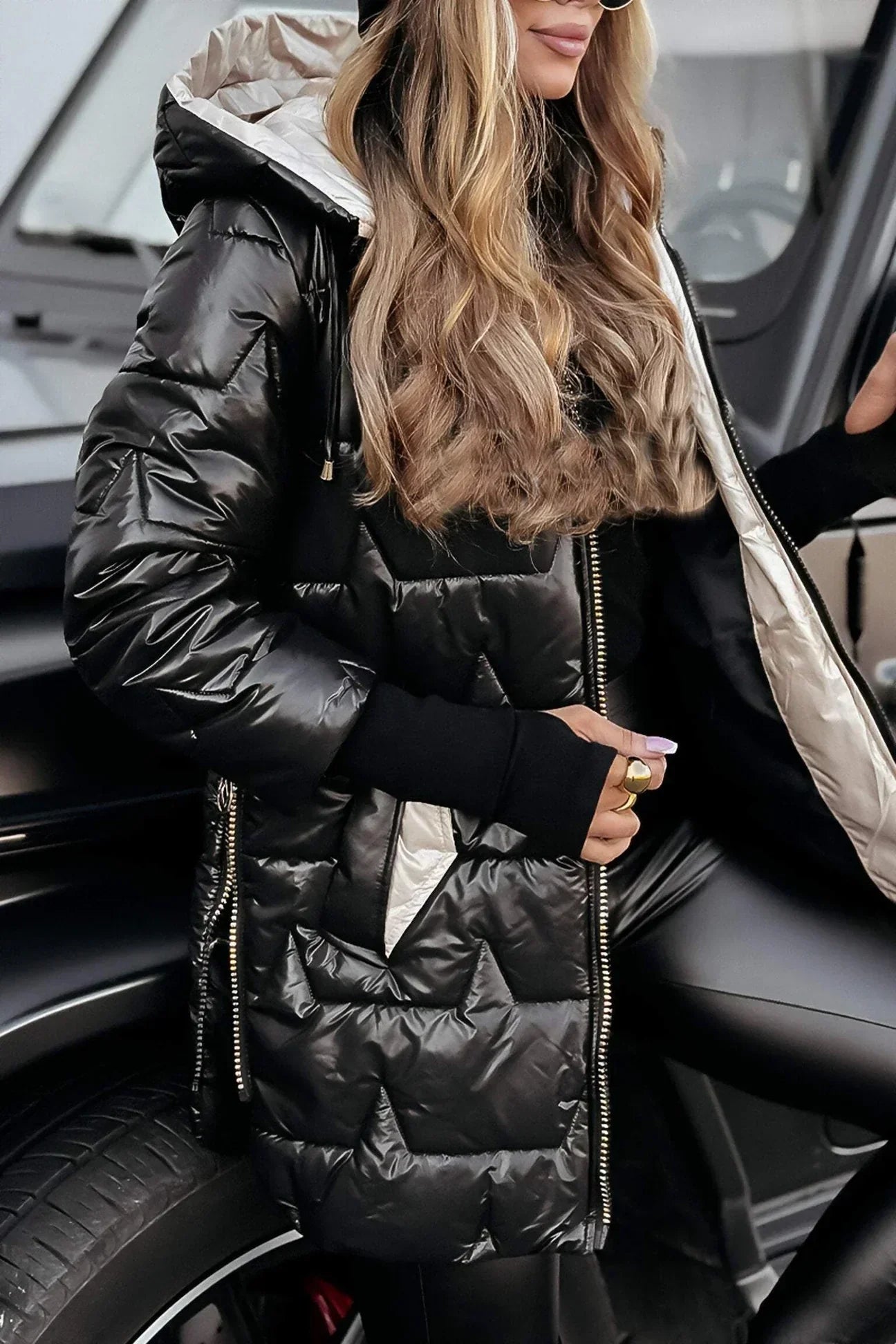 Savrani™ | Elegante abrigo de invierno con capucha y acolchado