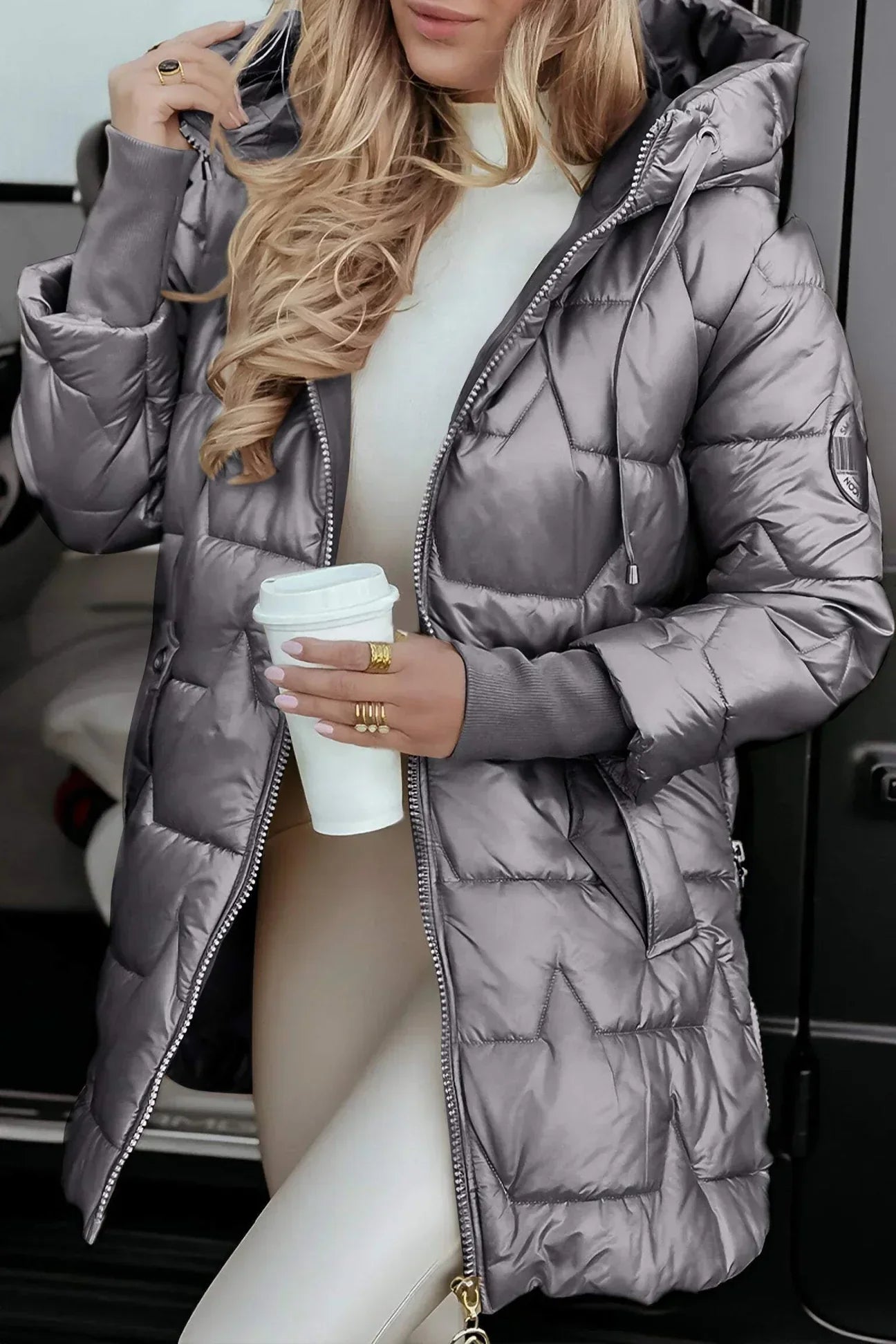 Savrani™ | Elegante abrigo de invierno con capucha y acolchado