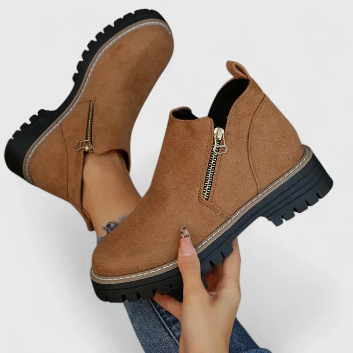 Thalyanna | Botas ortopédicas